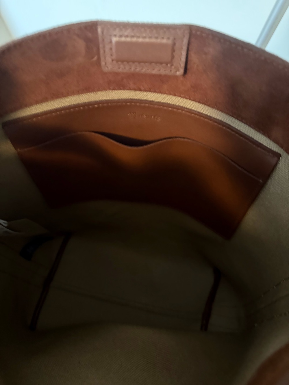 Madewell The Essential Bucket Tote Mahogany Suede with Gold Stud Strap - Picture 6 of 9
